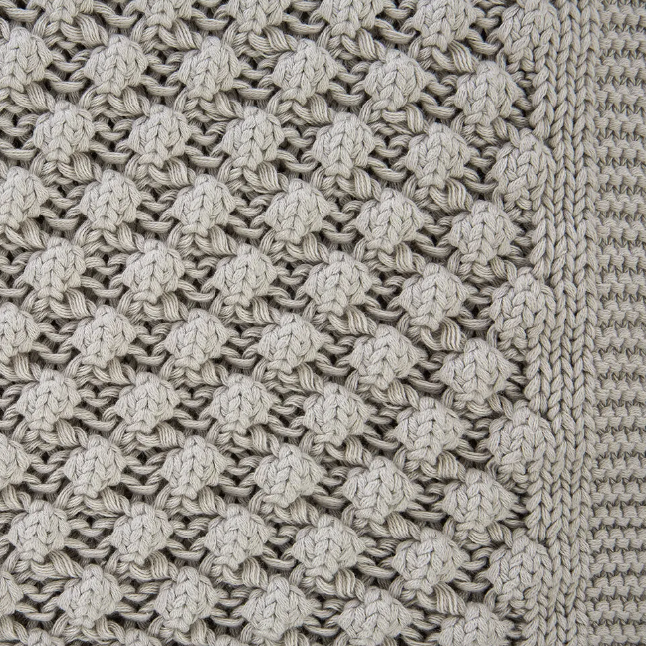 Weave Effect Knitted Throw